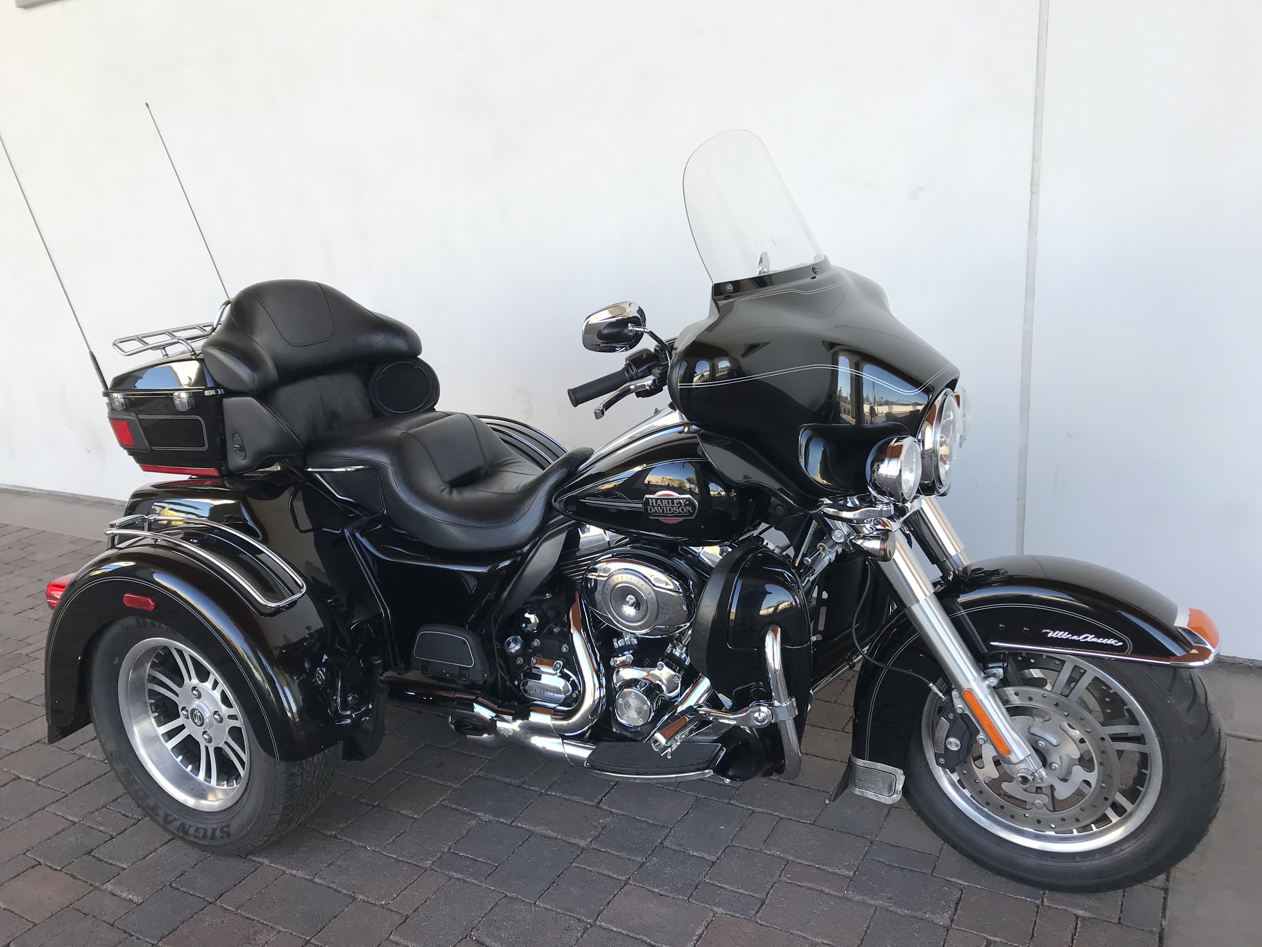 Pre-Owned 2010 Harley-Davidson Tri Glide Ultra Classic in Tucson # ...