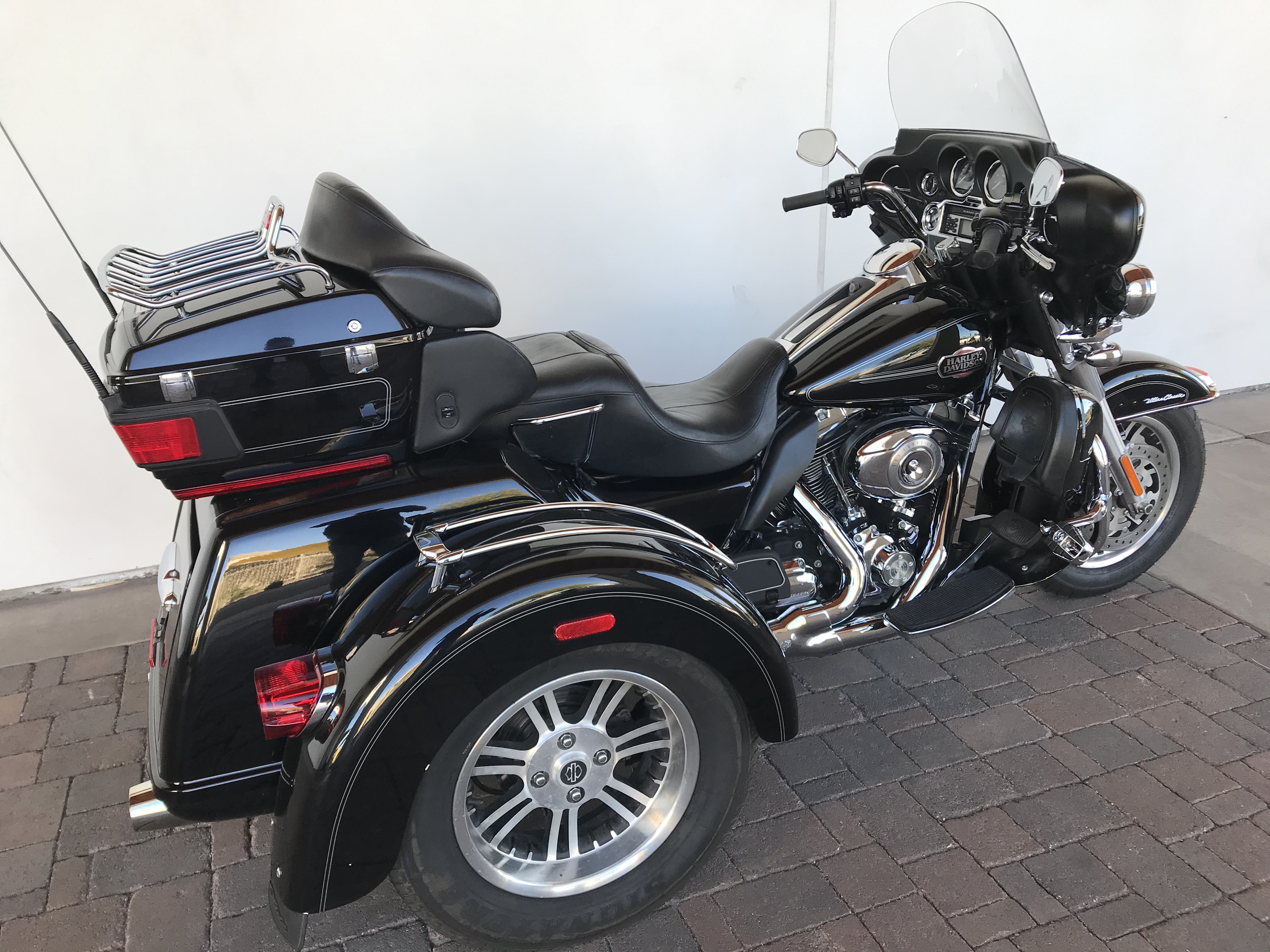 Pre-Owned 2010 Harley-Davidson Tri Glide Ultra Classic in Tucson # ...