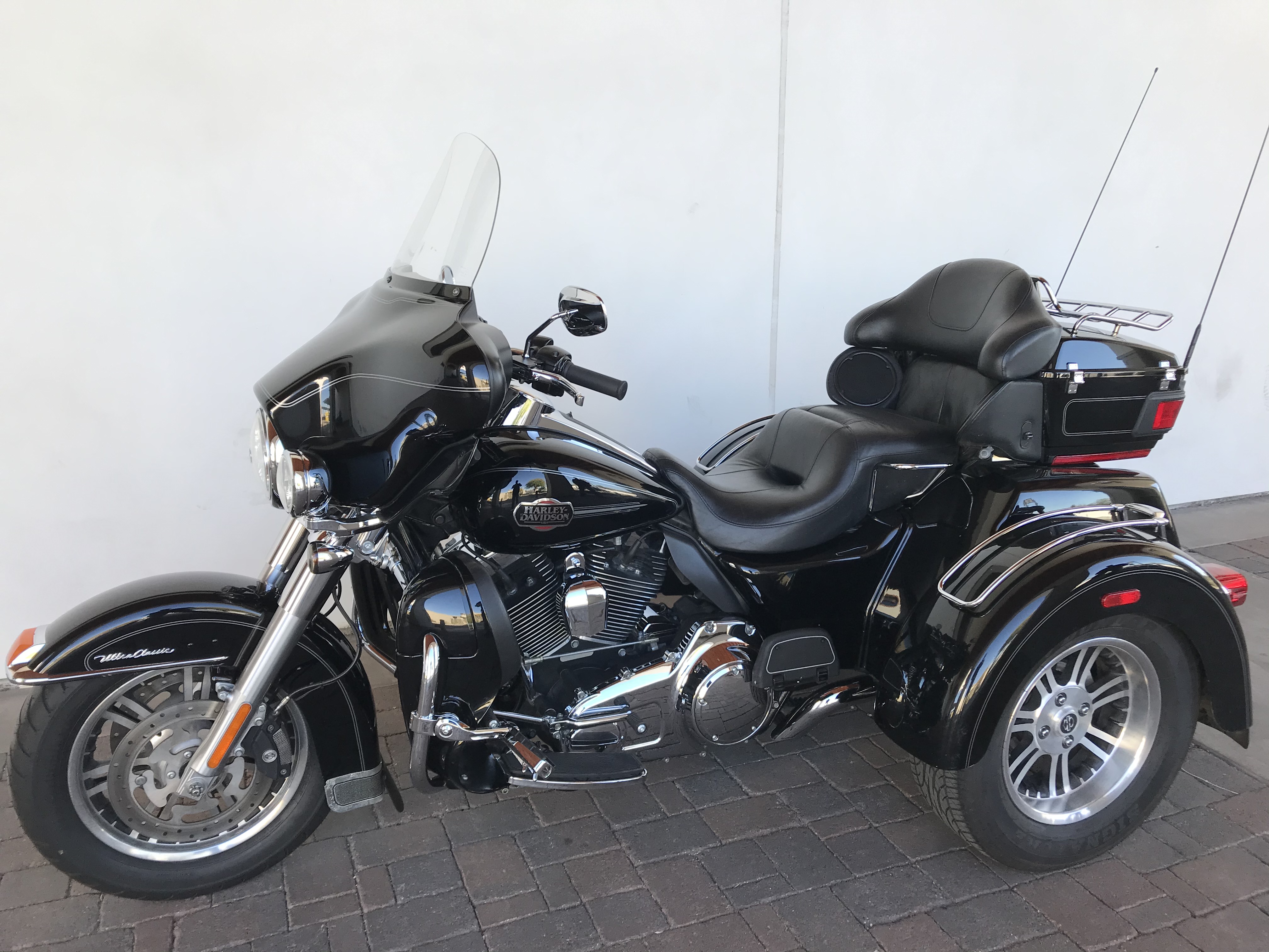 Pre-Owned 2010 Harley-Davidson Tri Glide Ultra Classic in Tucson # ...